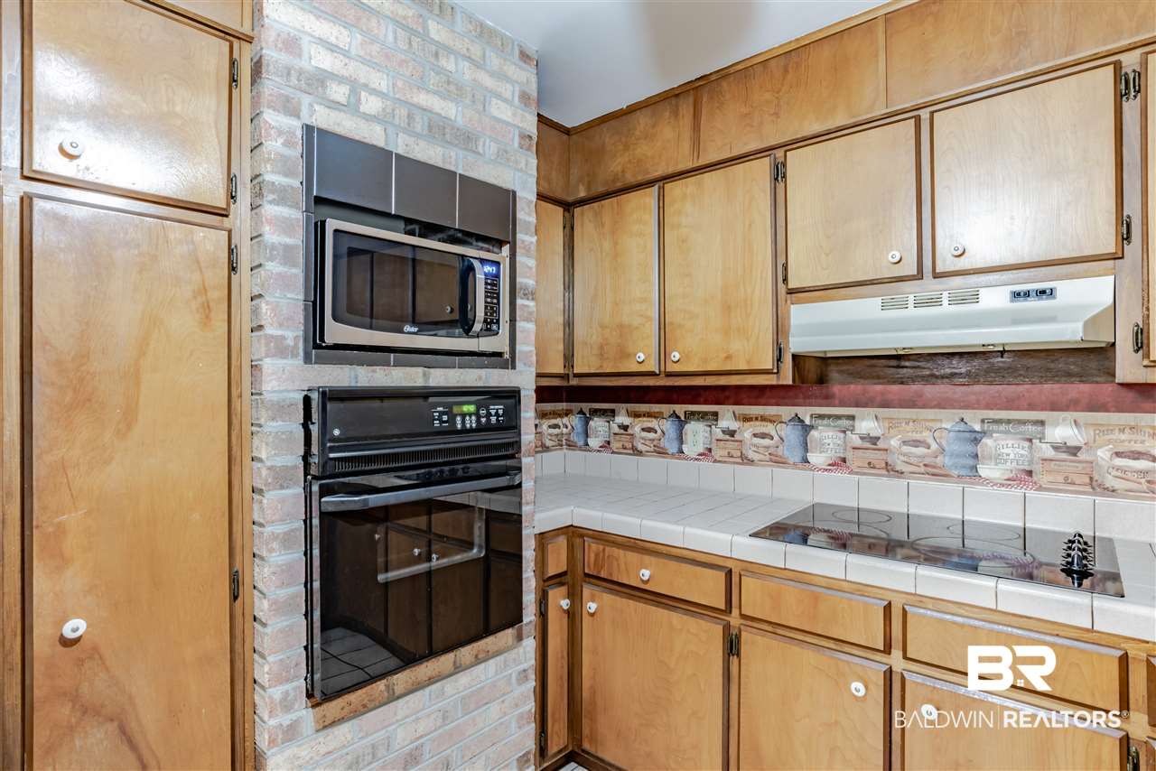 9102 Coronada Road Elberta, AL 36530 - Photo 10 of 39