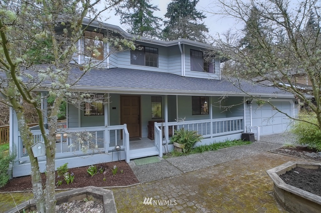 21032 Shell Valley Way Edmonds, WA 98026 - Photo 2 of 25