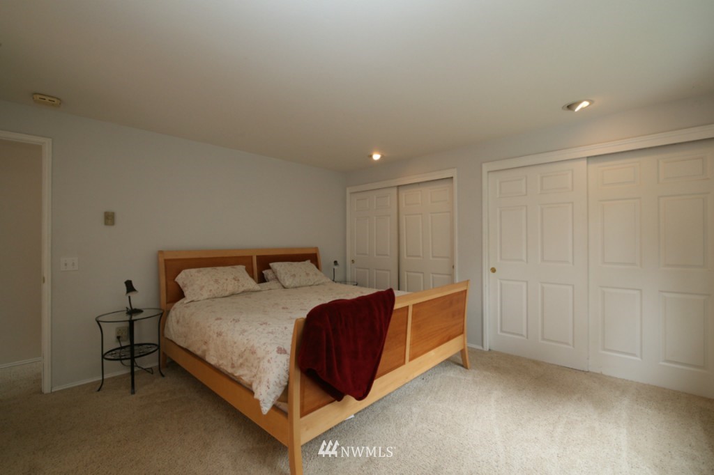 21032 Shell Valley Way Edmonds, WA 98026 - Photo 16 of 25