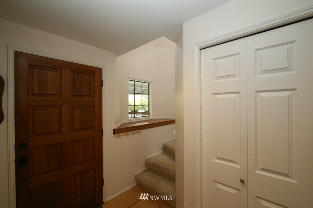 21032 Shell Valley Way Edmonds, WA 98026 - Photo 5 of 25