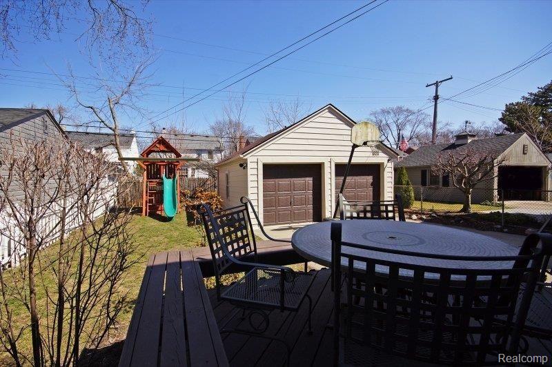 336 Moran Road Grosse Pointe, MI 48236 - Photo 21 of 23 DSC04736.JPG