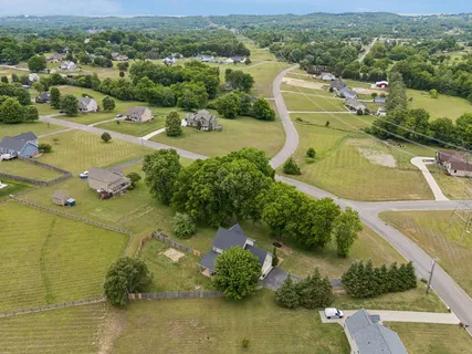 $525,000 | 1399 Standing Stone Circle, Columbia, TN 38401