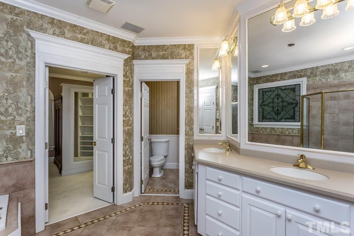 1617 Liatris Lane Raleigh, NC 27613 - Photo 17 of 25 Gallery Image 17