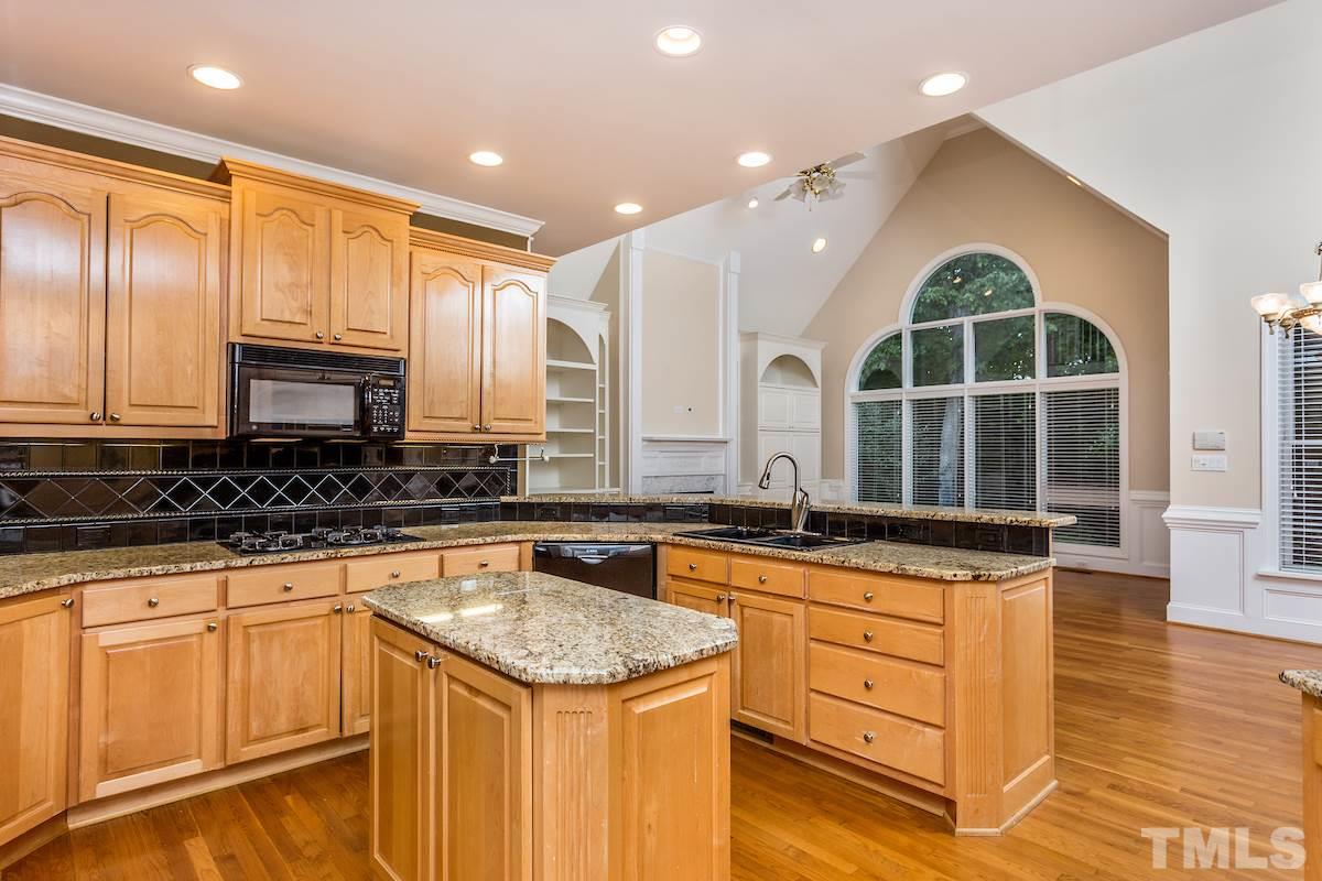 1617 Liatris Lane Raleigh, NC 27613 - Photo 9 of 25 Gallery Image 9