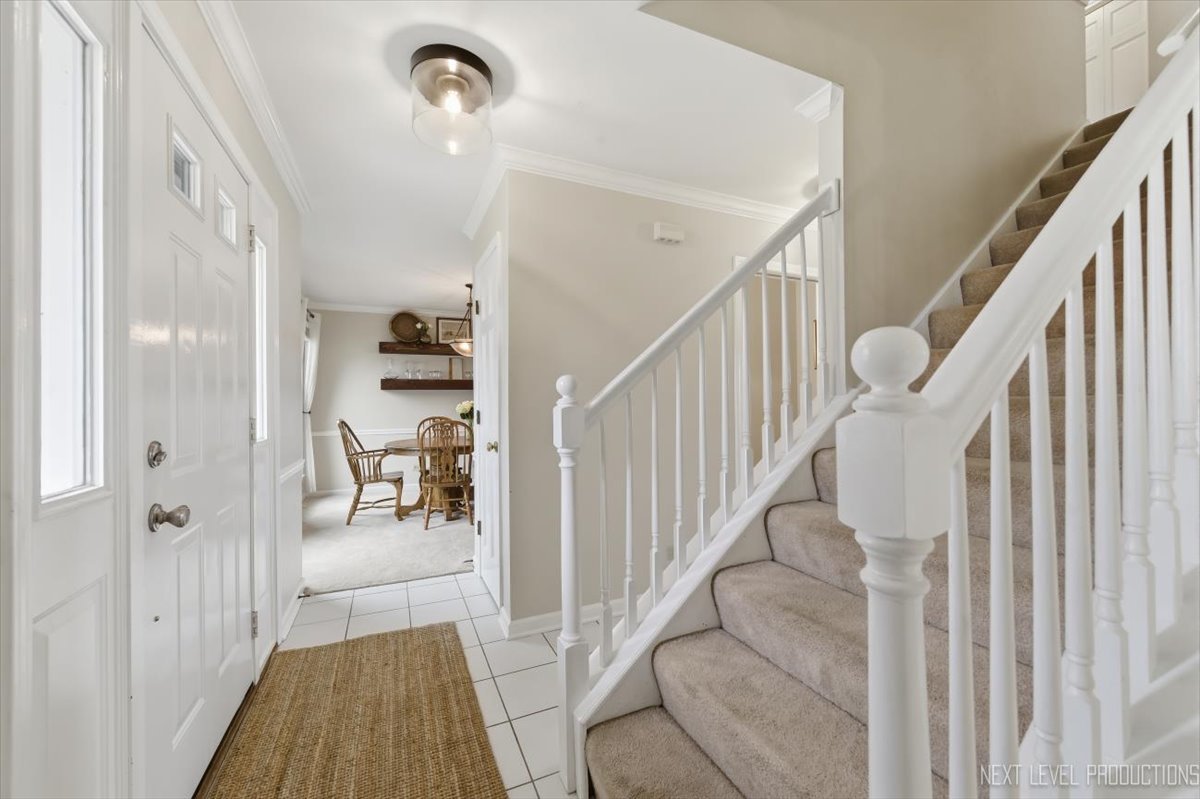 2782 Miller Road Geneva, IL 60134 - Photo 4 of 28