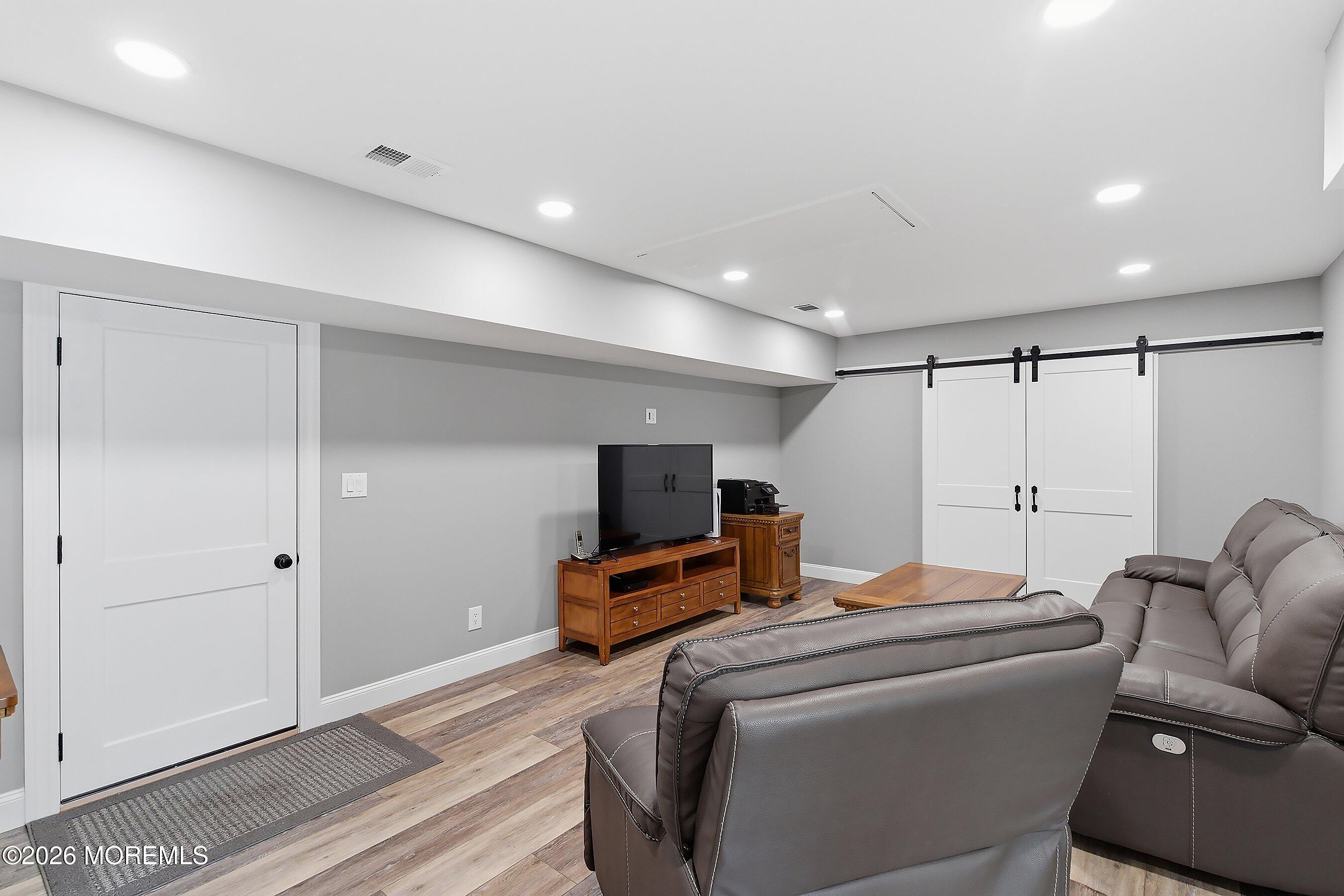 18 Carrie Drive Howell, NJ 07731 - Photo 20 of 38 1000019663