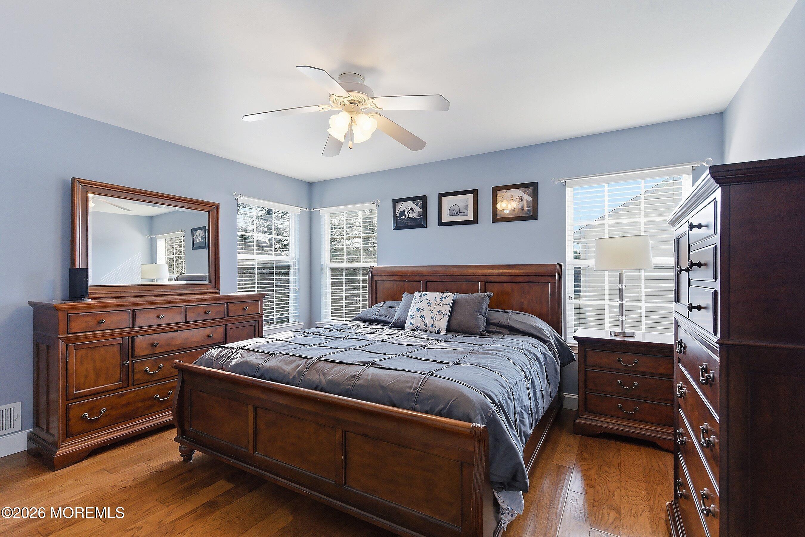 18 Carrie Drive Howell, NJ 07731 - Photo 26 of 38 31-Bed 3