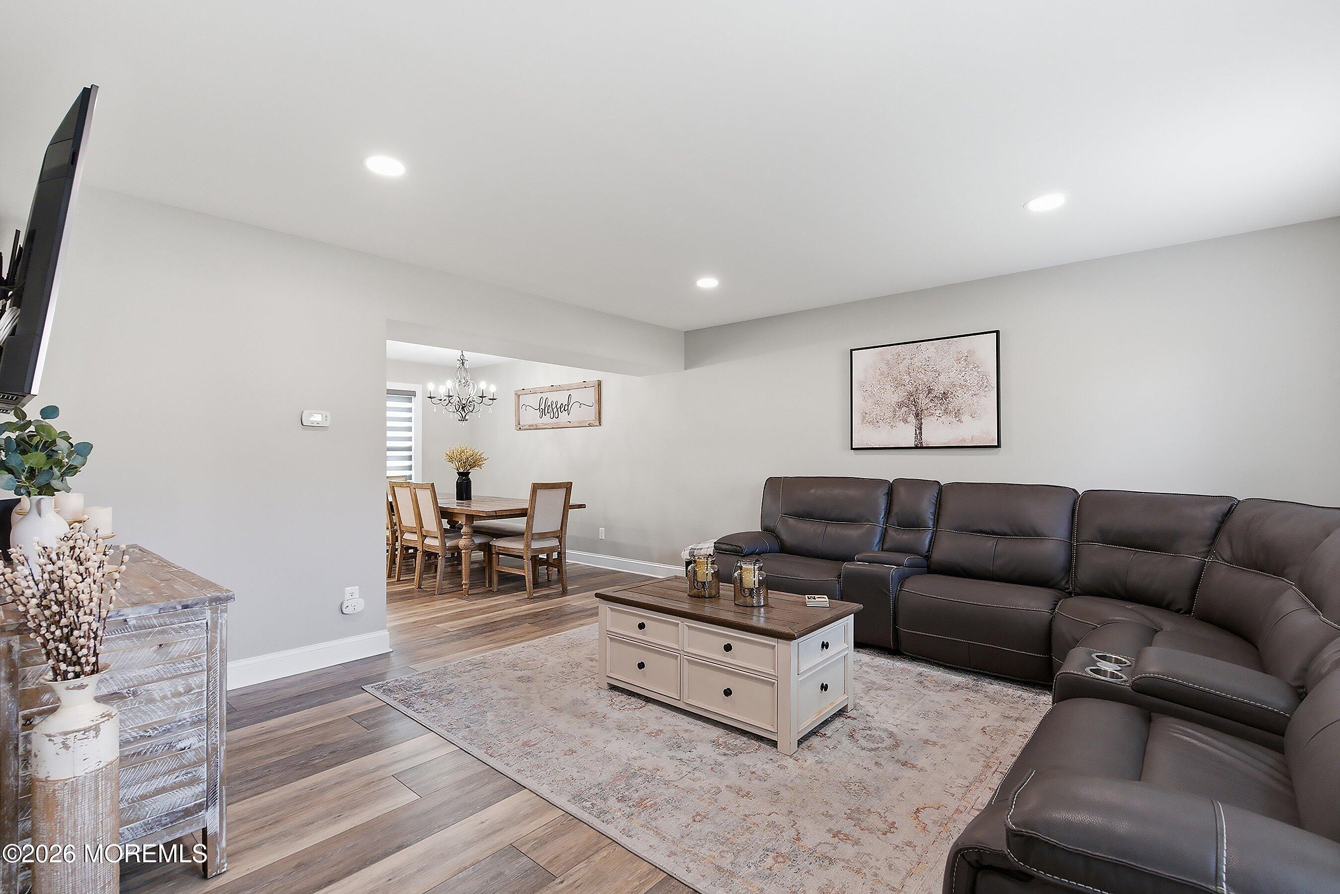 18 Carrie Drive Howell, NJ 07731 - Photo 6 of 38 1000019638