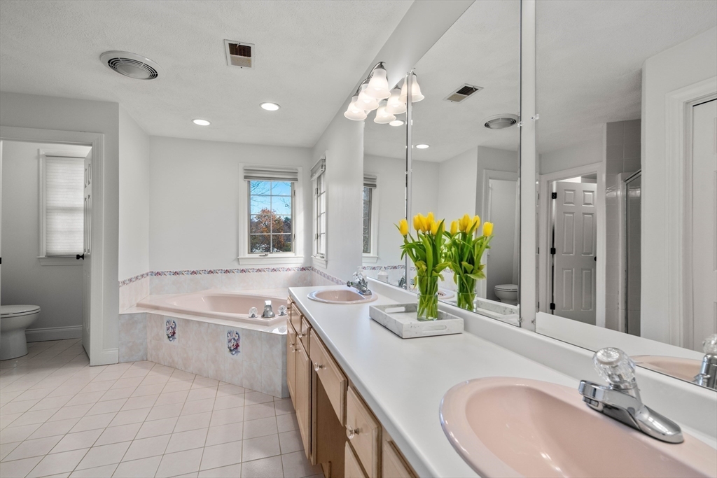40 Chapelgate Road Canton, MA 02021 - Photo 19 of 37 Gallery Image 19