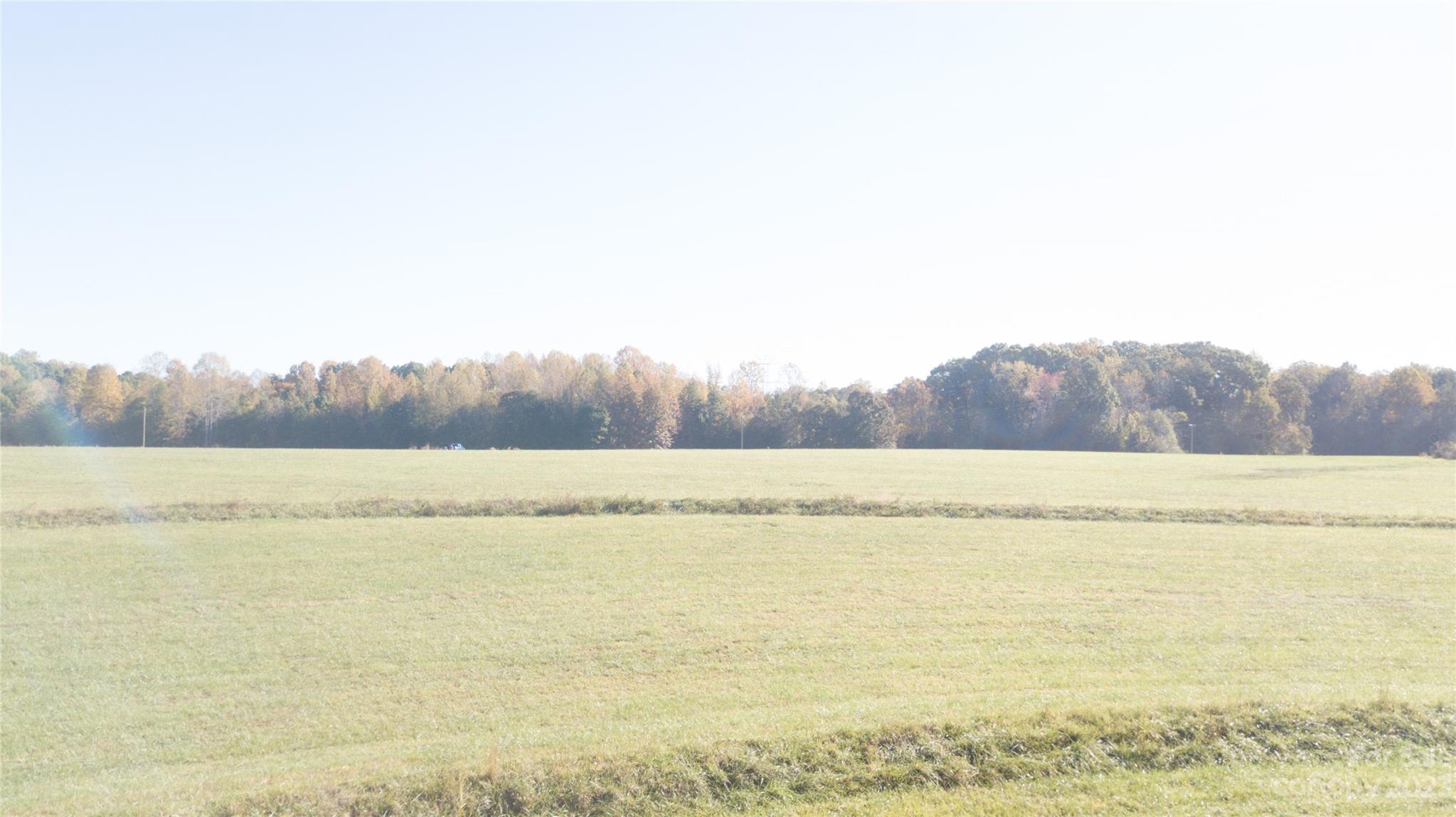 2587 Woods Road York, SC 29745 - Photo 7 of 10 Gallery Image 7