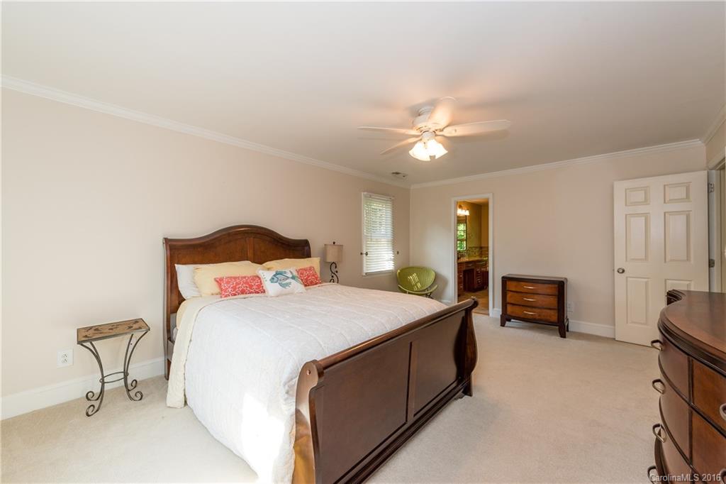 3940 Ayscough Road Charlotte, NC 28211 - Photo 11 of 23 Gallery Image 11
