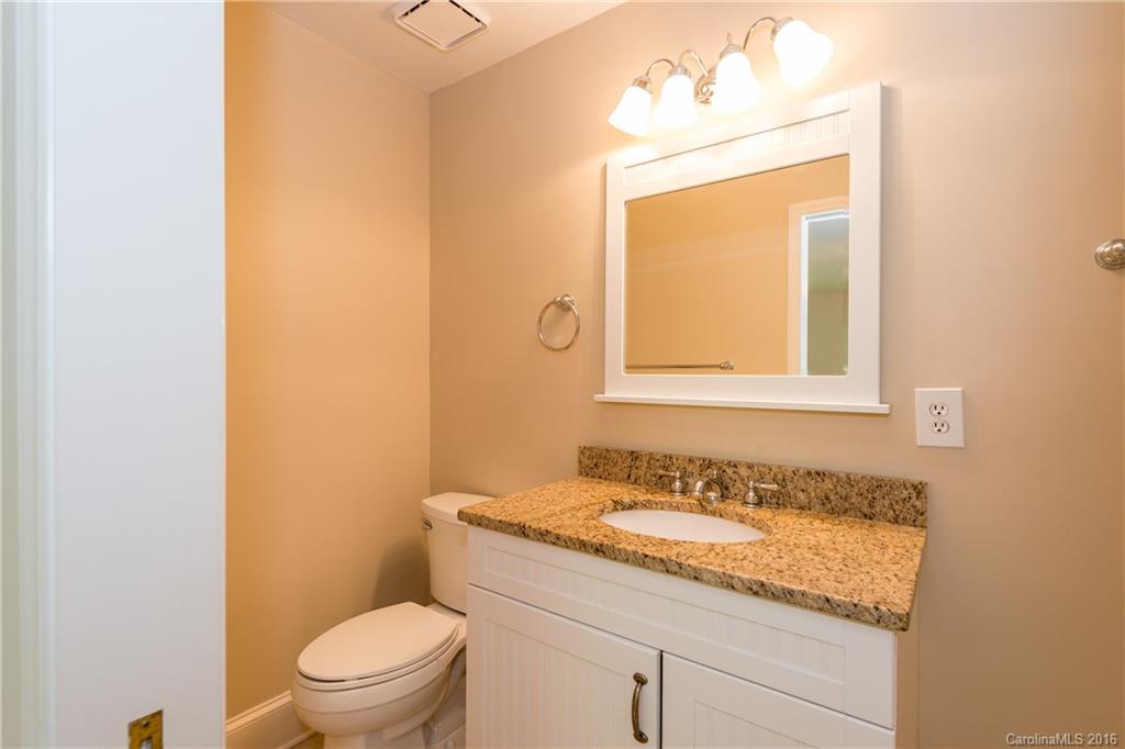 3940 Ayscough Road Charlotte, NC 28211 - Photo 16 of 23 Gallery Image 16