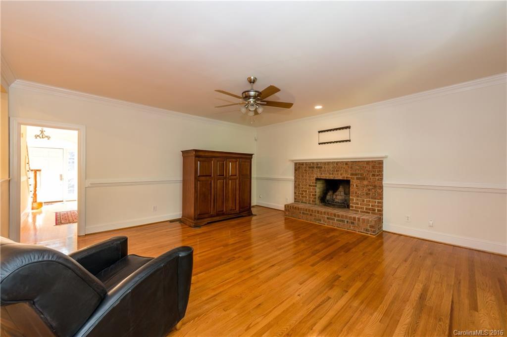 3940 Ayscough Road Charlotte, NC 28211 - Photo 6 of 23 Gallery Image 6