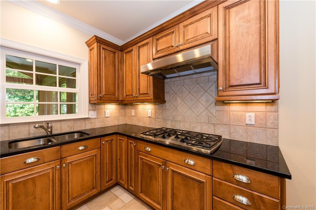 3940 Ayscough Road Charlotte, NC 28211 - Photo 9 of 23 Gallery Image 9