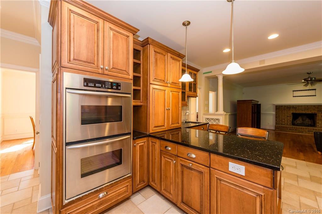 3940 Ayscough Road Charlotte, NC 28211 - Photo 10 of 23 Gallery Image 10