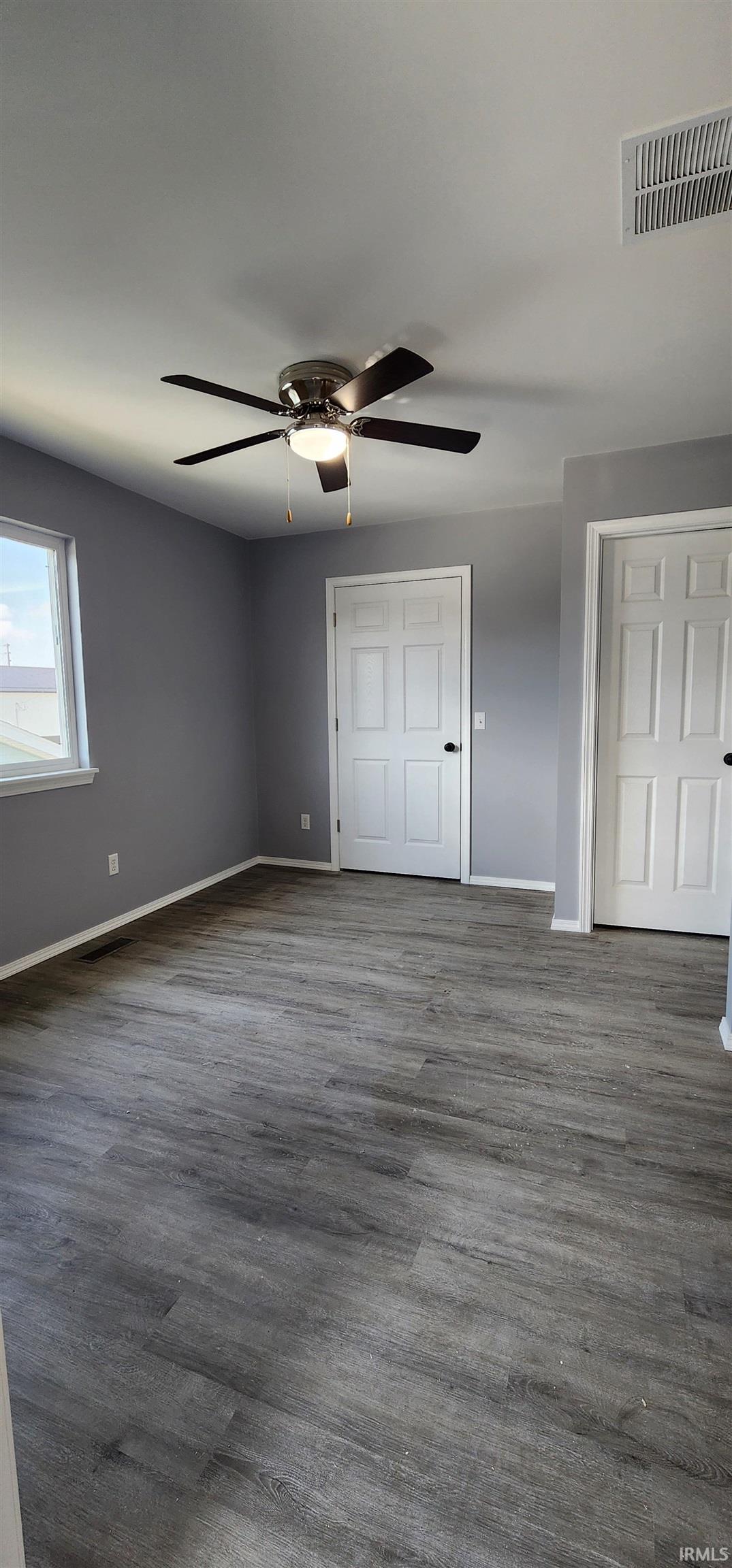 500 Sycamore Street Washington, IN 47501 - Photo 9 of 35