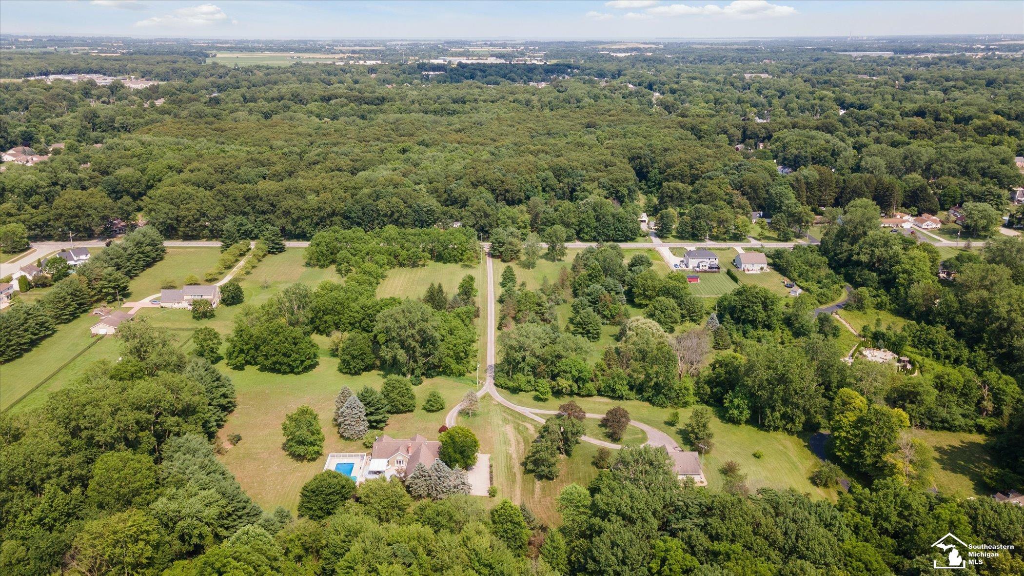 7131 Jackman Road Temperance, MI 48182 - Photo 67 of 75 50180766-2242d327-2ddb-47fc-9d4a-52df4c918ac8.JPG