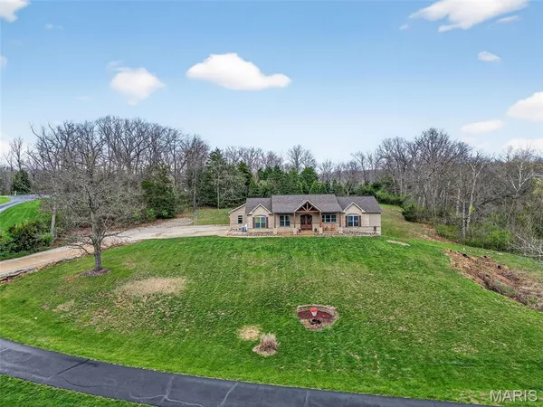 $850,000 | 24552 Ivy Court, Wright City, MO 63390