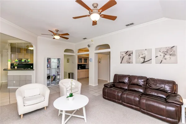 $2,895 | 7005 Madiera Drive, Corpus Christi, TX 78414