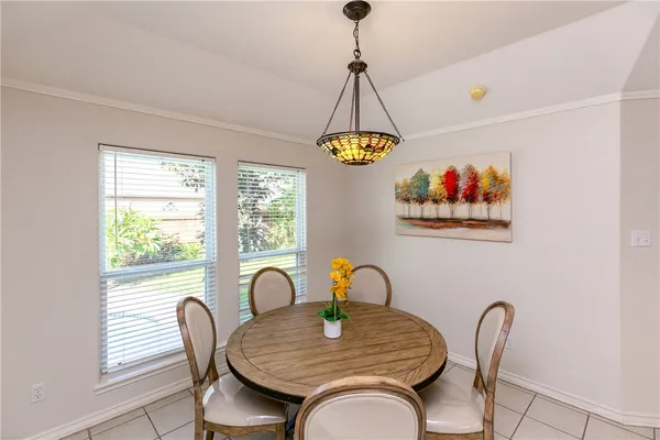 $2,895 | 7005 Madiera Drive, Corpus Christi, TX 78414