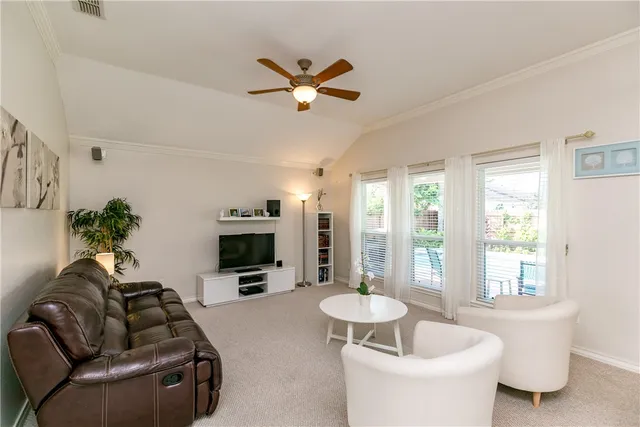 $2,895 | 7005 Madiera Drive, Corpus Christi, TX 78414