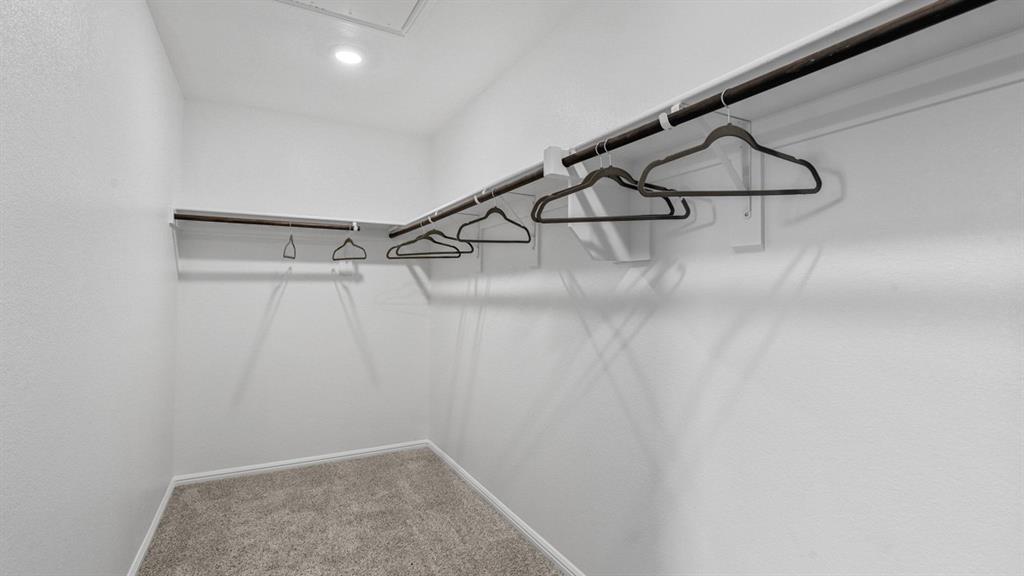 332 Blanco Drive Azle, TX 76020 - Photo 20 of 38 a view of small space