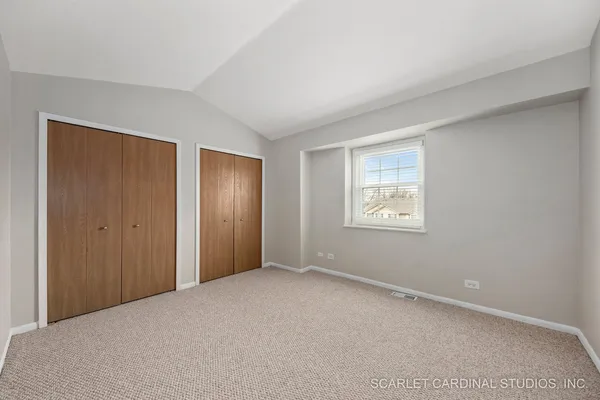 $2,100 | 1482 West Jefferson Avenue, Unit D, Naperville, IL 60540