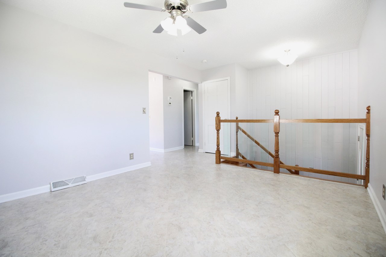 11144 Elberfeld Road Elberfeld, IN 47613 - Photo 6 of 24