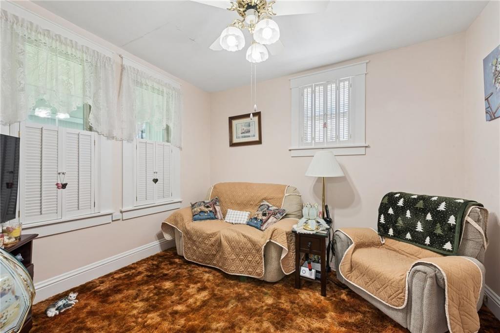 39 John Street Uniontown, PA 15401 - Photo 5 of 32