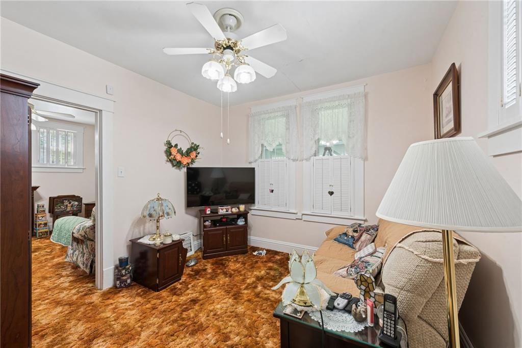39 John Street Uniontown, PA 15401 - Photo 6 of 32