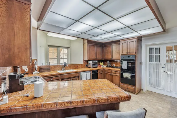 $850,000 | 740 West Willow Street, Stockton, CA 95203