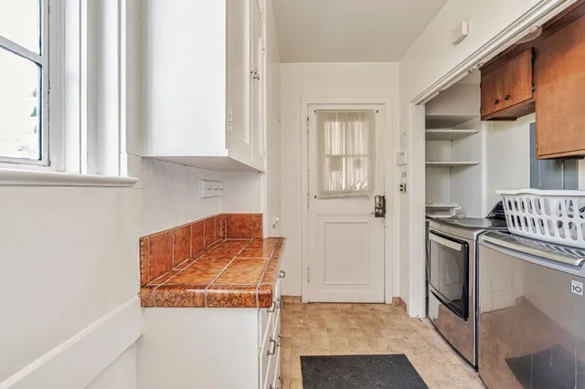 $899,369 | 740 West Willow Street, Stockton, CA 95203