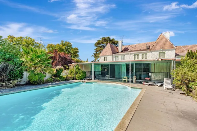 $899,369 | 740 West Willow Street, Stockton, CA 95203