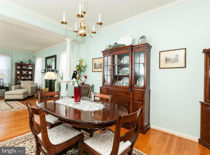 212 Seamaster Road Baltimore, MD 21221 - Photo 1 of 26 Dining Room