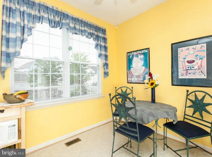 212 Seamaster Road Baltimore, MD 21221 - Photo 7 of 26 Kitchen