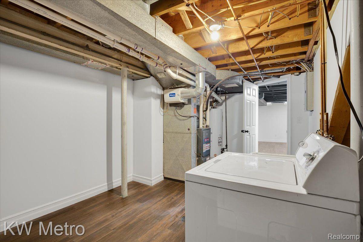 29270 Rambling Road Southfield, MI 48076 - Photo 23 of 33 Gallery Image 23