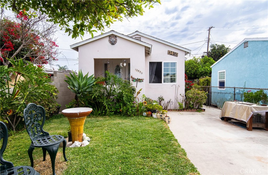 13450 Merkel Avenue Paramount, CA 90723 - Photo 2 of 23