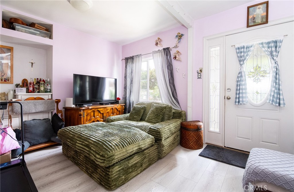 13450 Merkel Avenue Paramount, CA 90723 - Photo 4 of 23