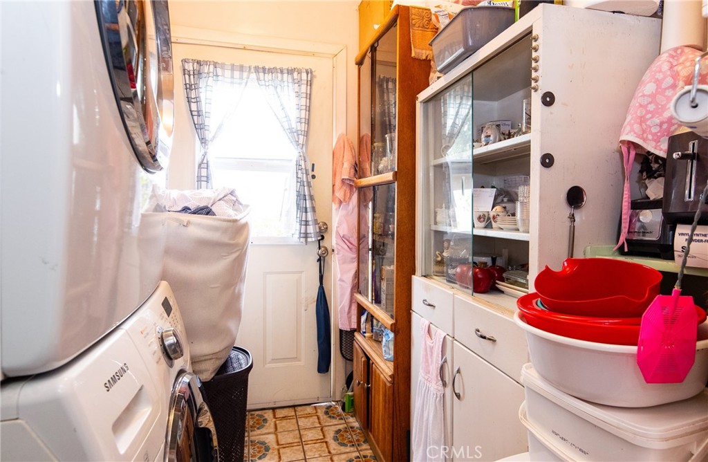 13450 Merkel Avenue Paramount, CA 90723 - Photo 9 of 23