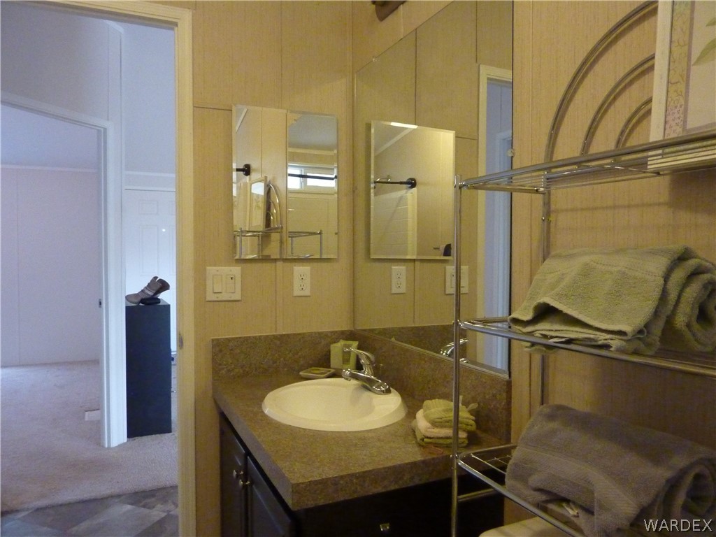 2066 East El Rodeo Road Fort Mohave, AZ 86426 - Photo 11 of 19 Gallery Image 11