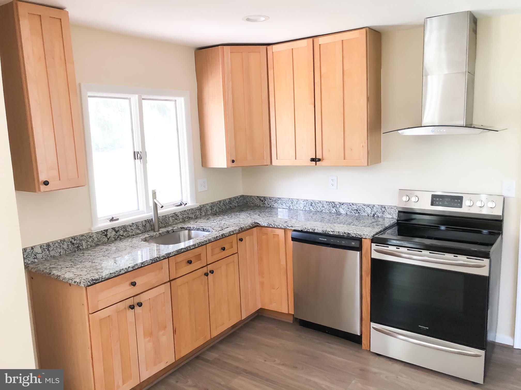 7290 Kindler Road Columbia, MD 21046 - Photo 11 of 30 KITCHEN