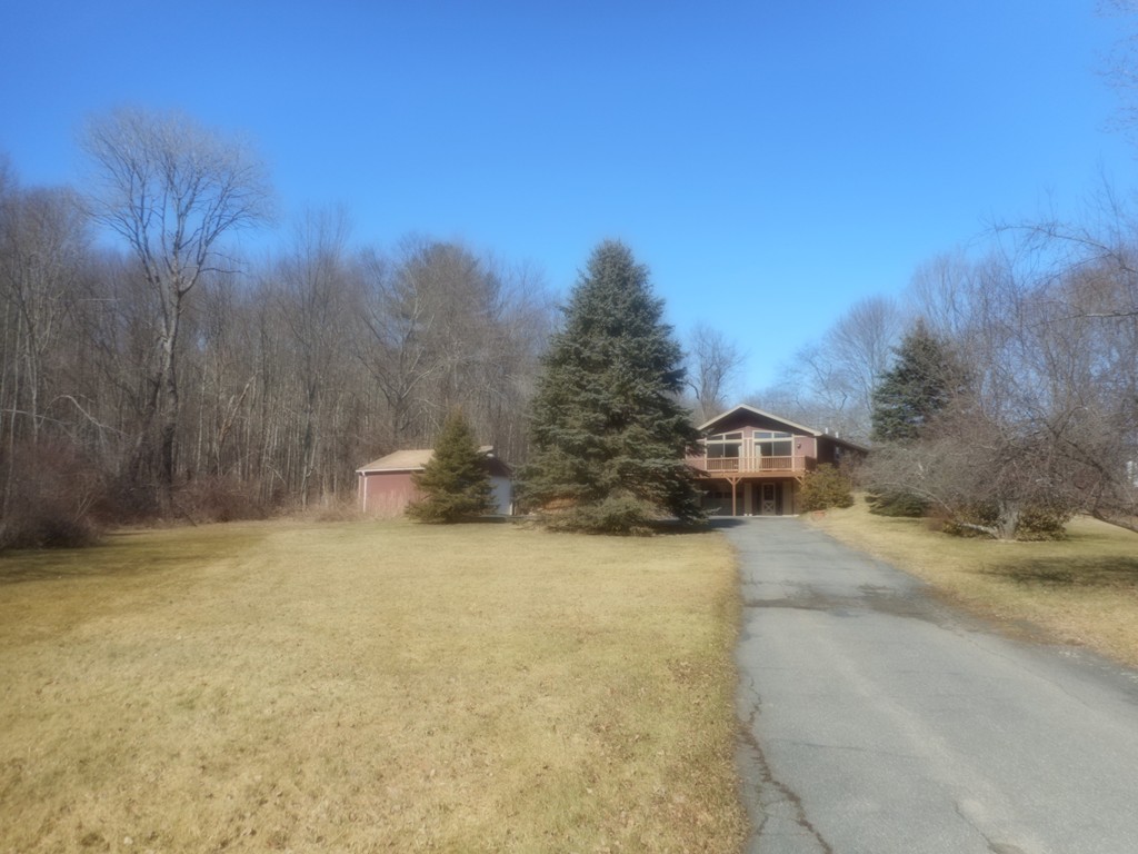 445 Old West Brookfield Road Warren, MA 01083 - Photo 3 of 5 Gallery Image 3