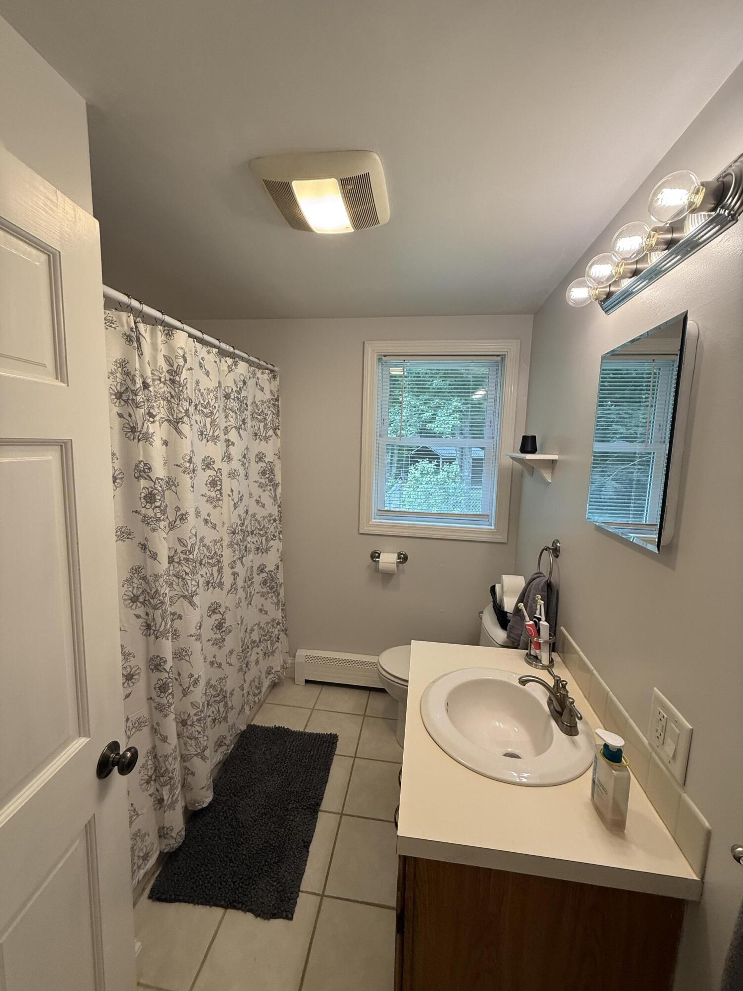 528 Roosevelt Trail Windham, ME 04062 - Photo 12 of 22 IMG_8308