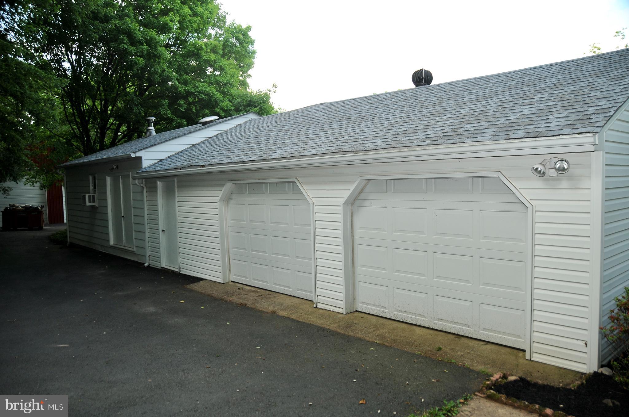 1525 State Road Coopersburg, PA 18036 - Photo 9 of 54 Gallery Image 9