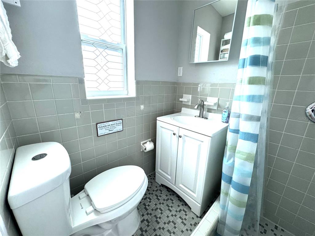 13343 Gulf Boulevard, Unit B5 St. Petersburg, FL 33708 - Photo 9 of 16