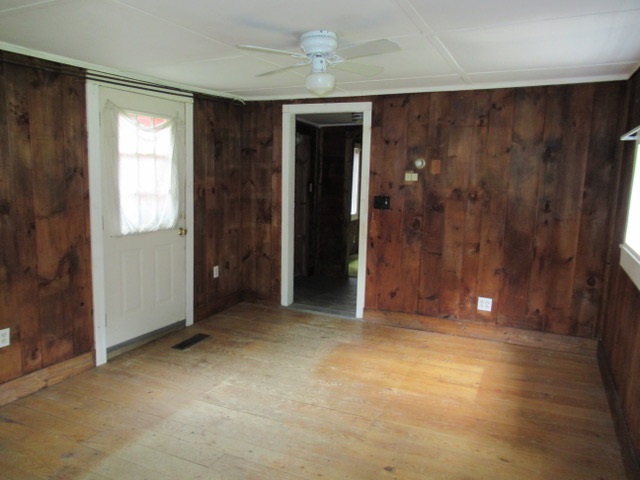 2050 Newfane Road Newfane, VT 05345 - Photo 2 of 17