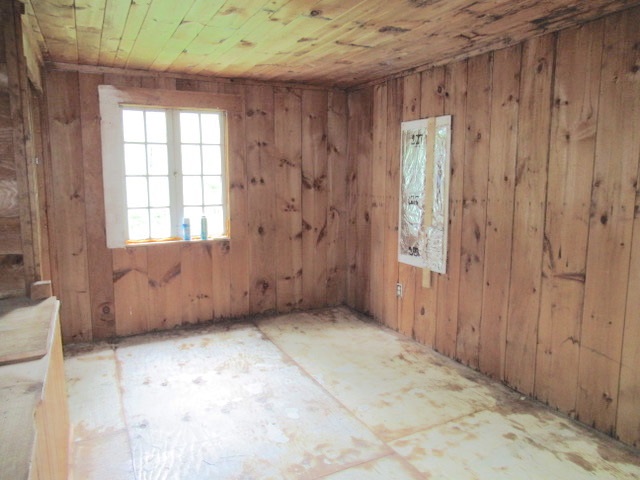 2050 Newfane Road Newfane, VT 05345 - Photo 12 of 17