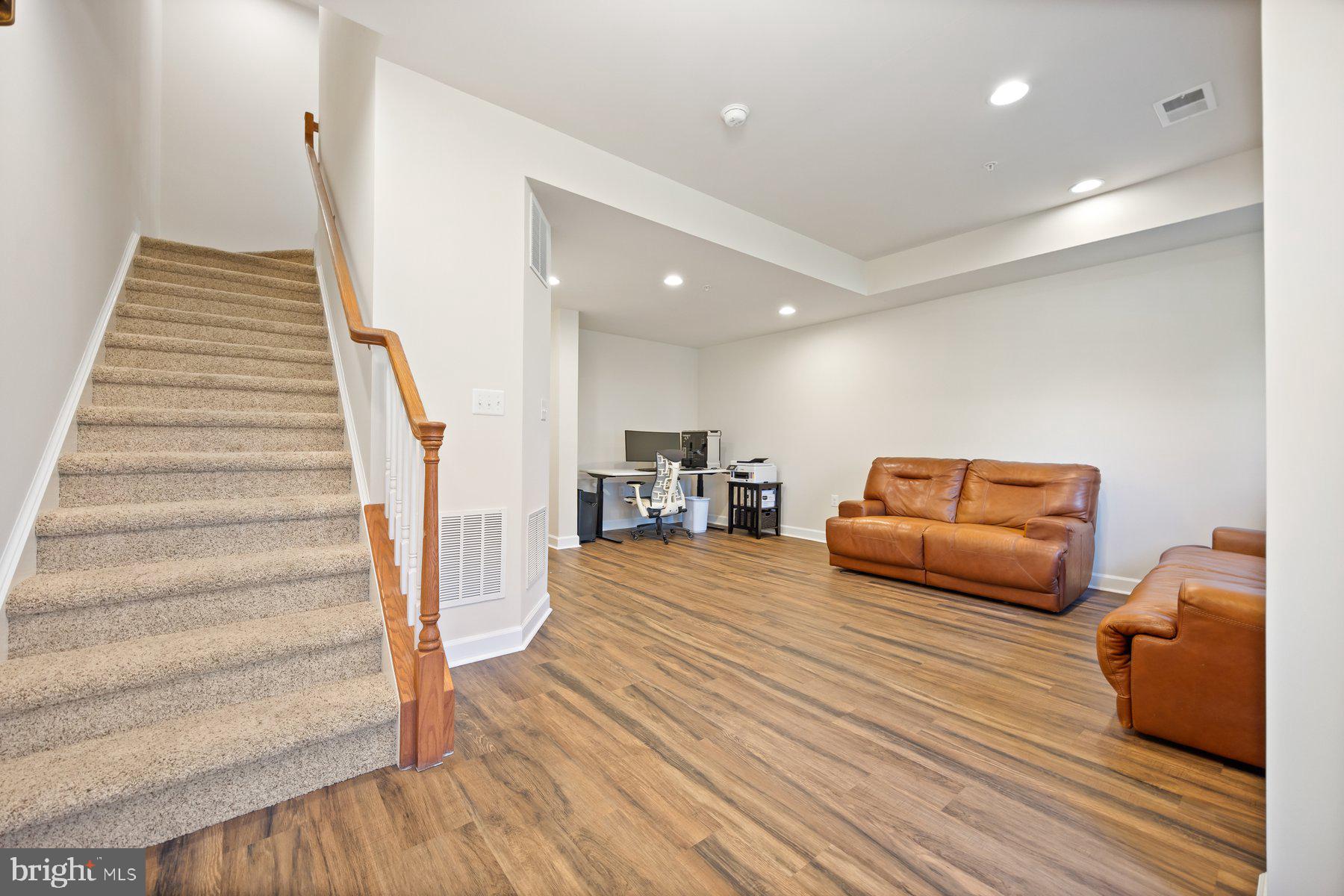 7656 Telamon Way Hanover, MD 21076 - Photo 4 of 35 Family Room