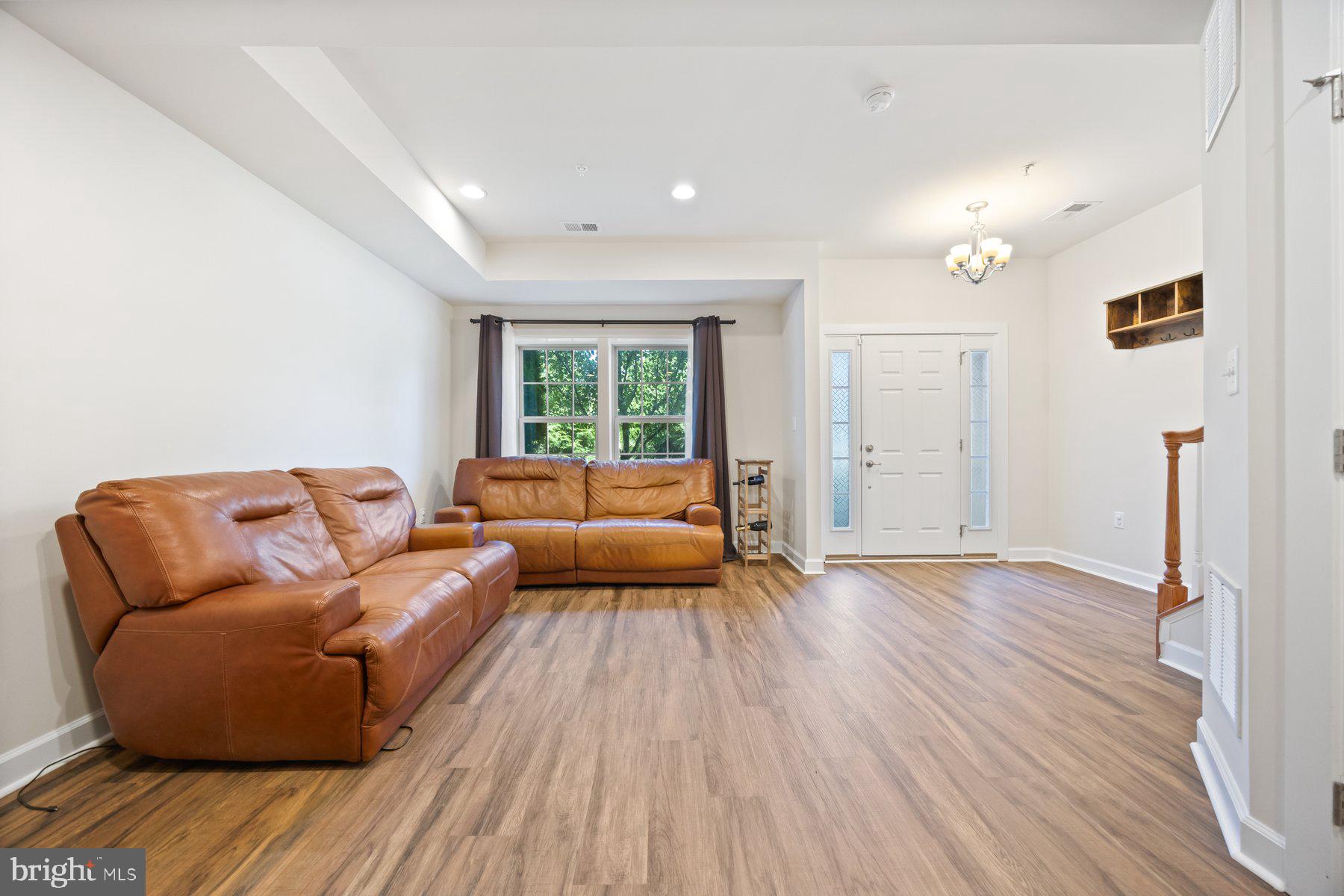 7656 Telamon Way Hanover, MD 21076 - Photo 8 of 35 Family Room