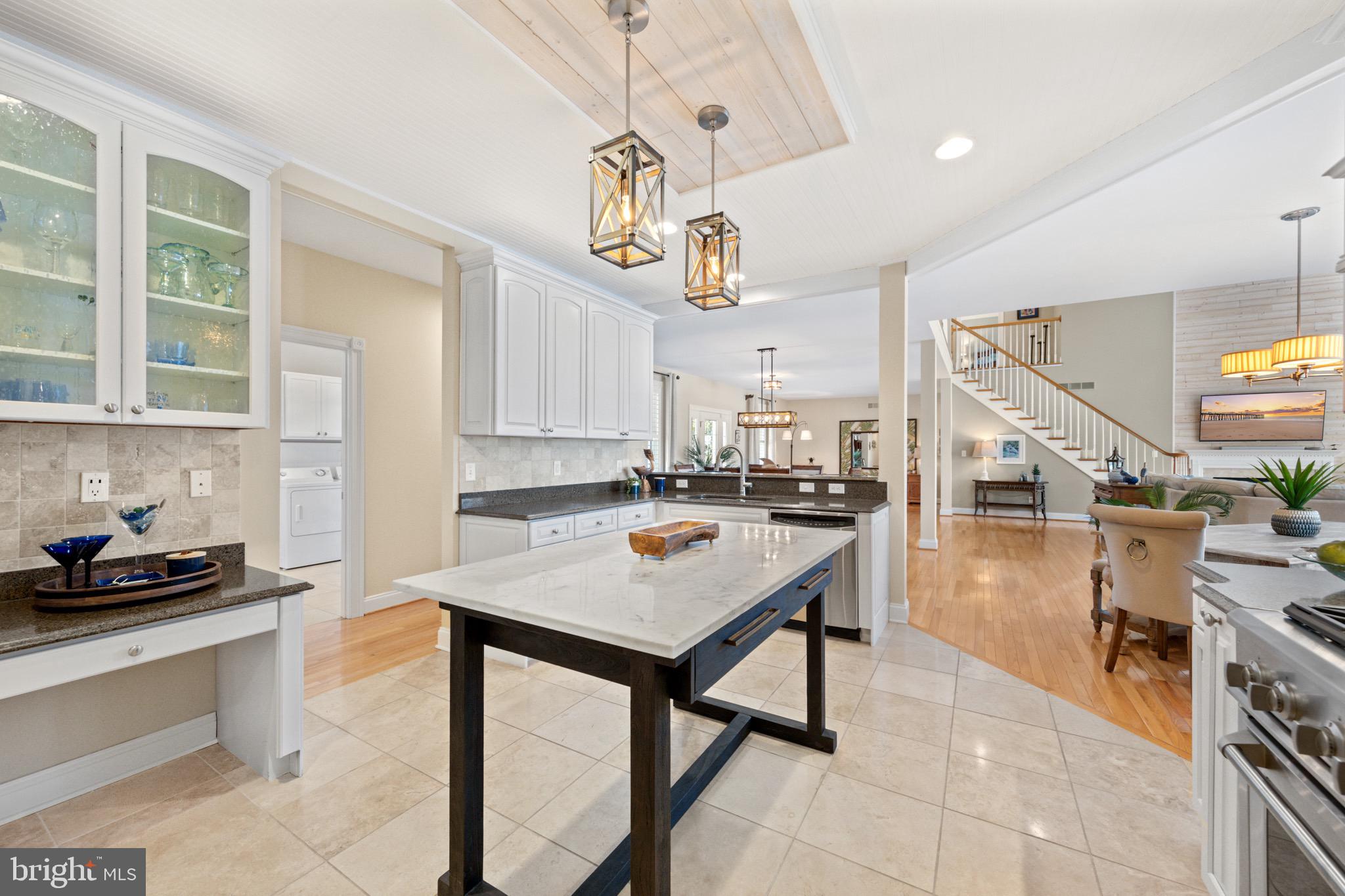 109 Blackpool Road Rehoboth Beach, DE 19971 - Photo 24 of 83 Pendant Lights